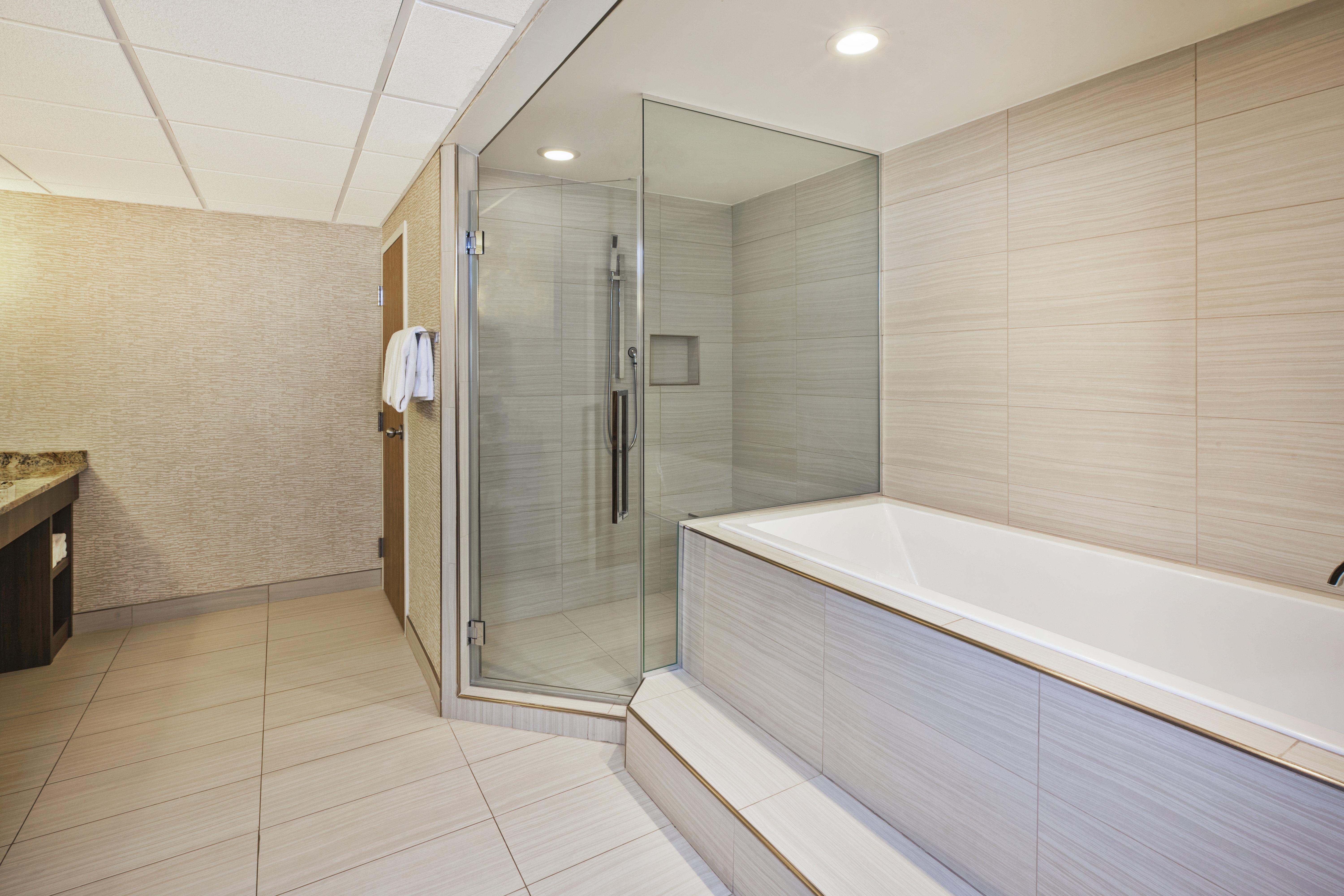 Doubletree By Hilton Rapid City Downtown Convention Center Εξωτερικό φωτογραφία